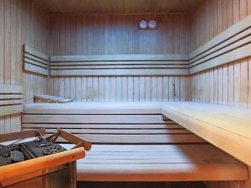 E62CFDAAA515A18A1D7E6DE3CBA8D482