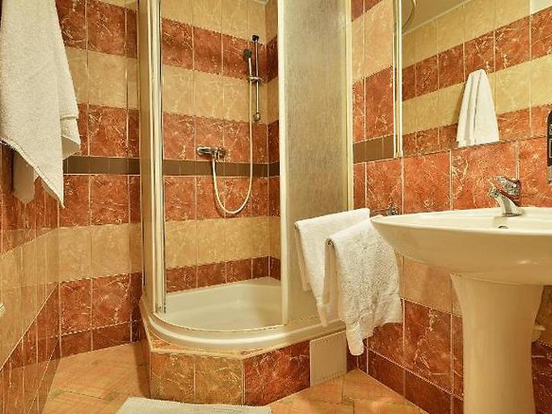 A904170266DACC8AE7A72E6A35BF7EF4