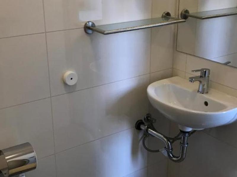 9F5BA4294B4C15507B599D35BFF7D0F0