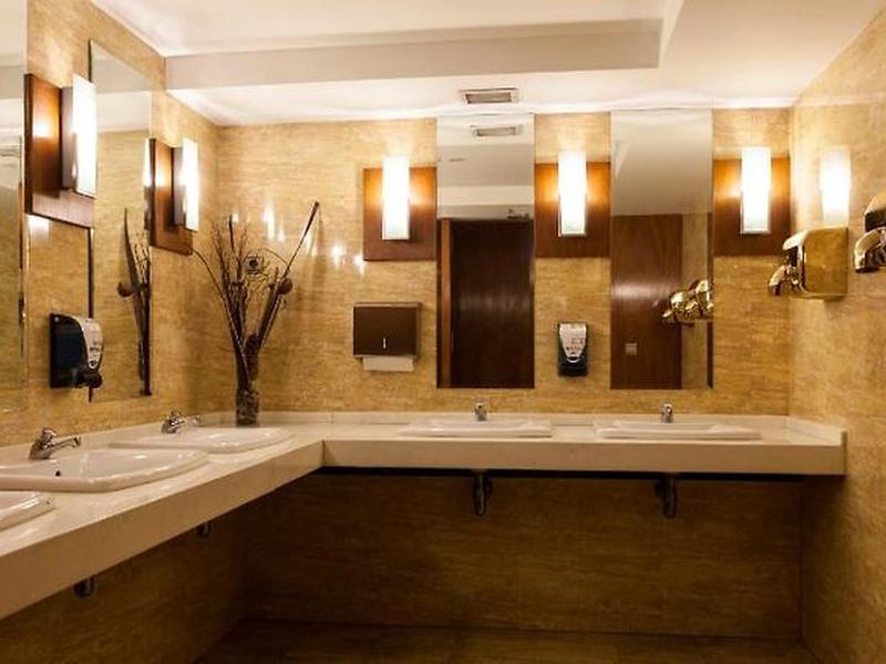 AC5EFE79FB770F08C8C6F3BA0FAA1061