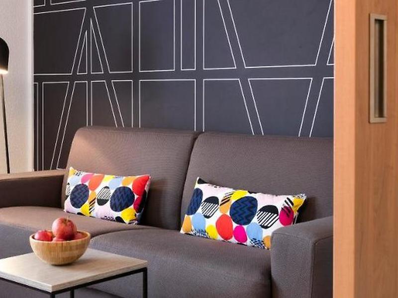 F5E39F0ED6D3F7A04BB01C59F94FBFB6