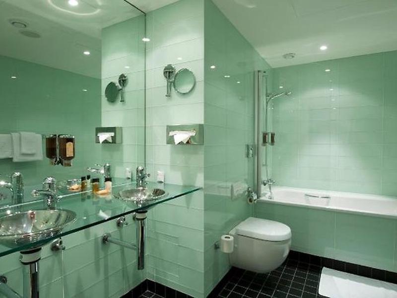 9DFD396032767FCF187D4EE034E704BB