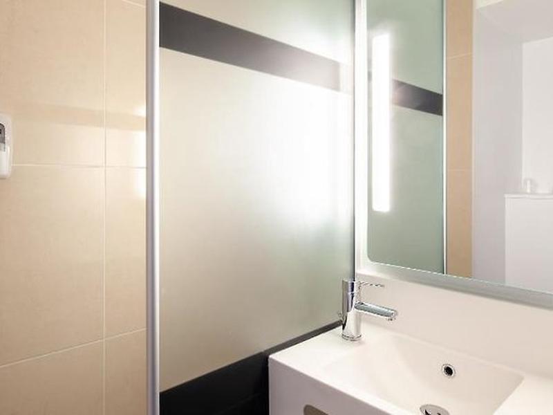 94DD02BBF26A2C63259D3DB30182D0F7