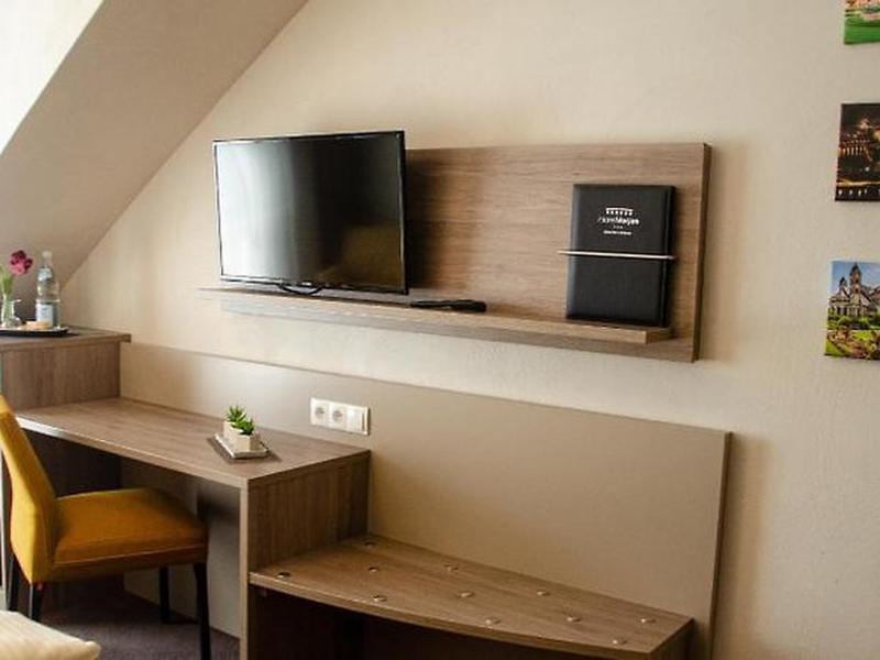 6A14C3367A94C81D6183C34CDD23A7AC