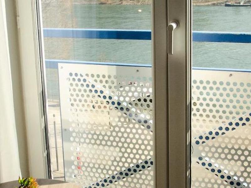 5CAAA66FFCB0670A2EBB483ECA59F4B3