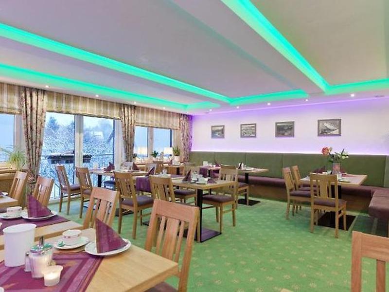 6B9556A488FD33071B8F4DFD9B83F8E6