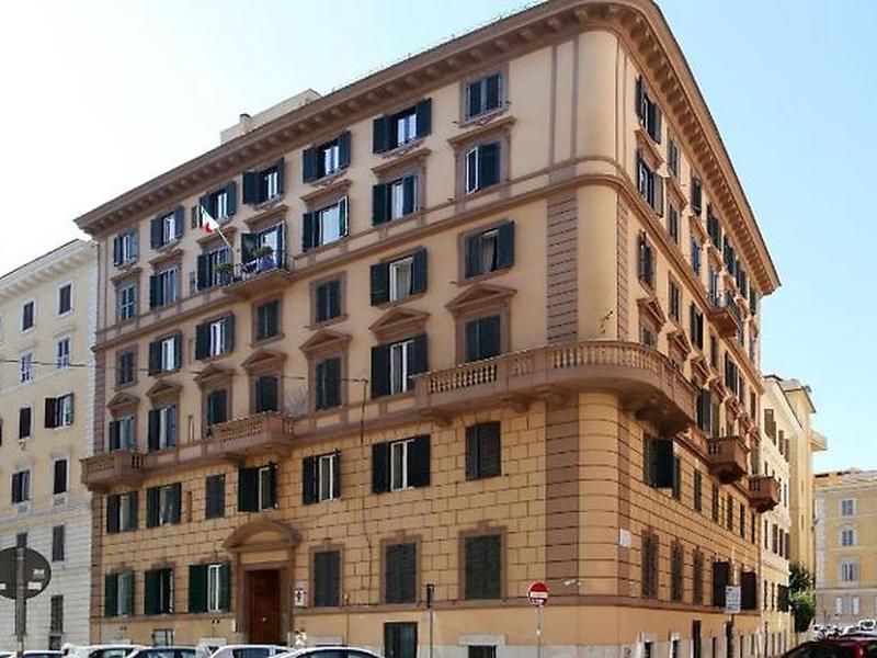 8F964A1327307C43B7009D92FBA7CDE0