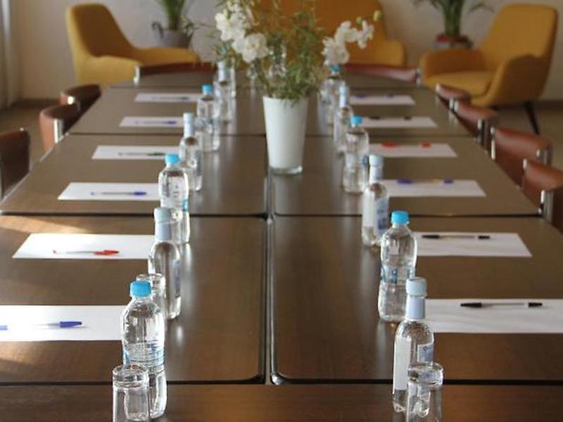 D8D3D81D54737DE64AE432254B3AF566