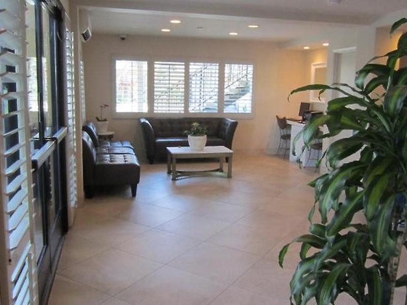 2EBFE7286181408125F95E545336A542