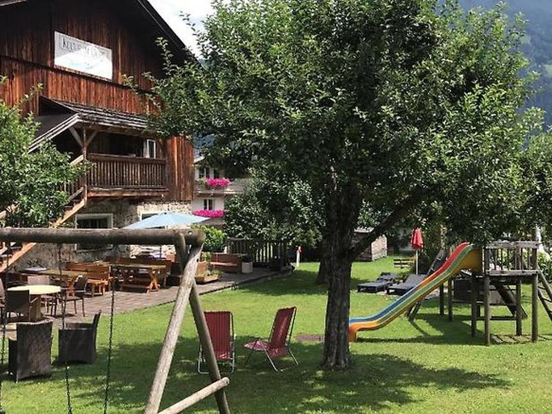 742D03E3E479D5AC99AD0326A24E826C