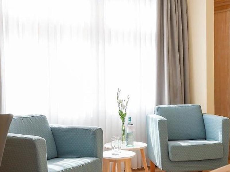 E300AEDEDCB3351FE9D915CAF12DACE2