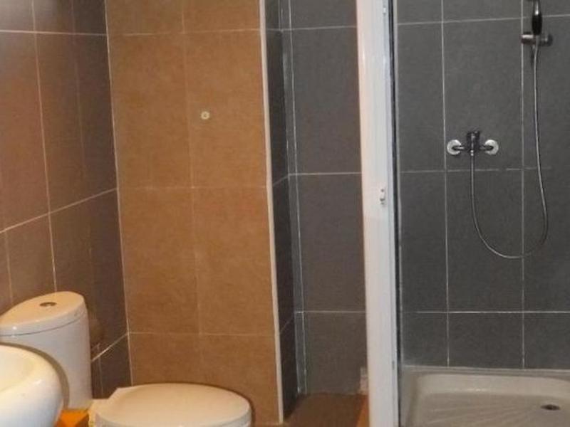 5AE69F5E8D336FE450CCEC81FACDBE29