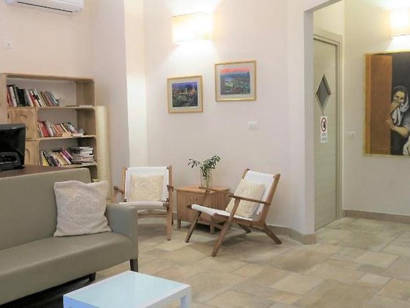 AF678B9E8737A586EB746D37D97C2FA5