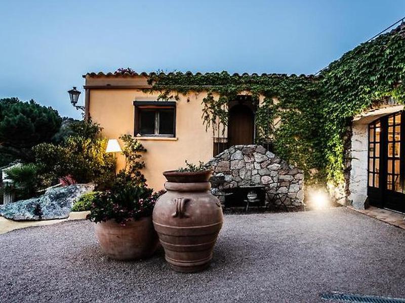 6FB0331B7D7F9CC84E4ABABD68927CC5