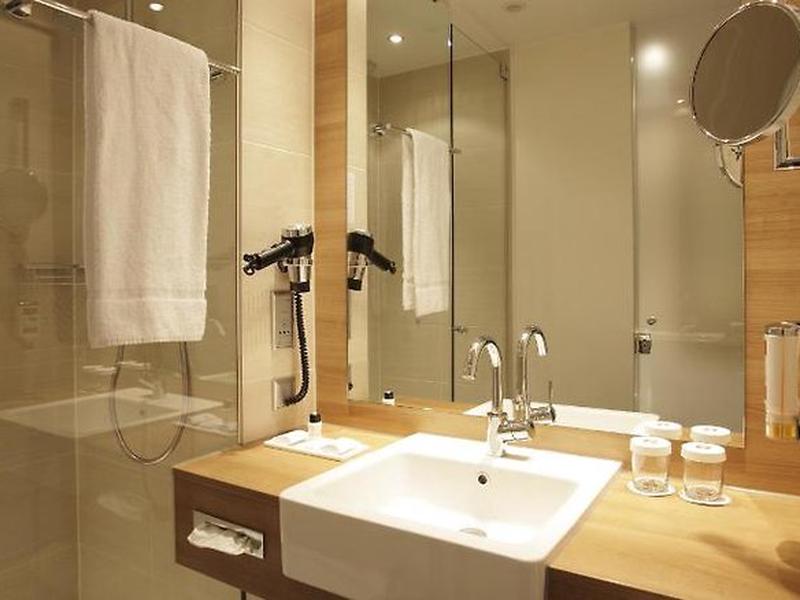 9BABF8E405ED72A76FB7F73BCB4A3520