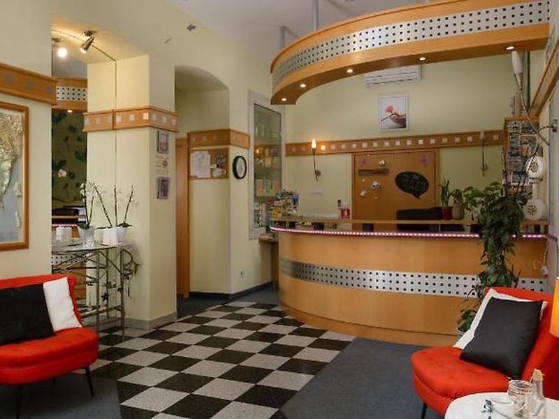 5C367F21F9D6C7FB056EE008A1F086F0