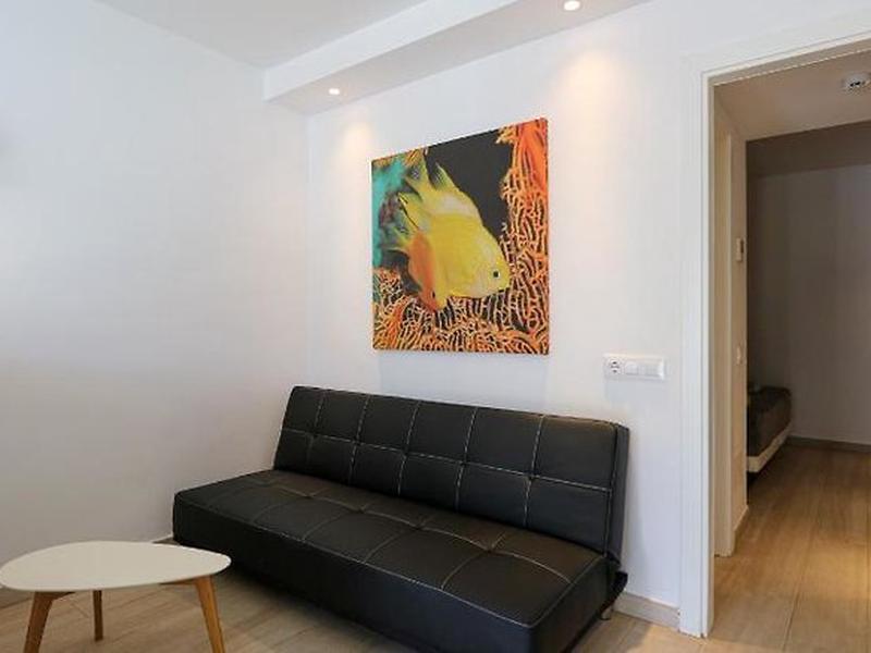 399C878579A9C57DD8E42E34713296DF