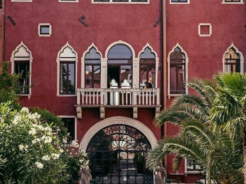 45EC98F0A932762123D24FCE7A538A34