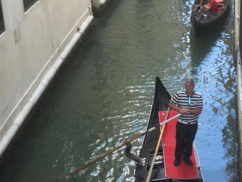 01C3589880705BAF99D974349954EE6A