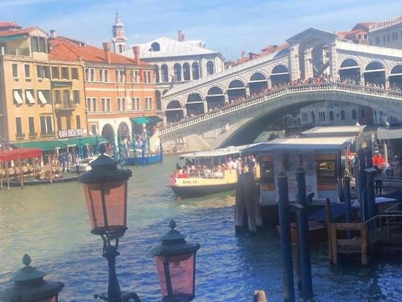 AAB6A5140BB837E1F342043FD3139A3B