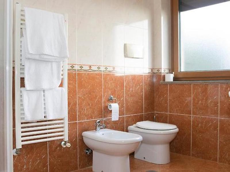 429676E7409349CEB19195F412CCA57B