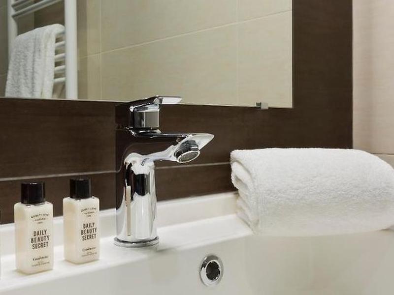 DE1B204ADECFE0610EBFD5961C7BFD14