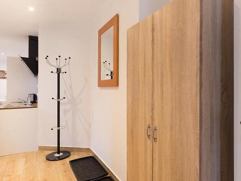 6A5F3F67803BD6B5587B6E08297FF7B4