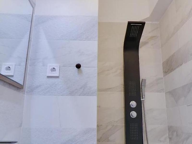 94339BD4701E44646B6CC152FD0CAEEE