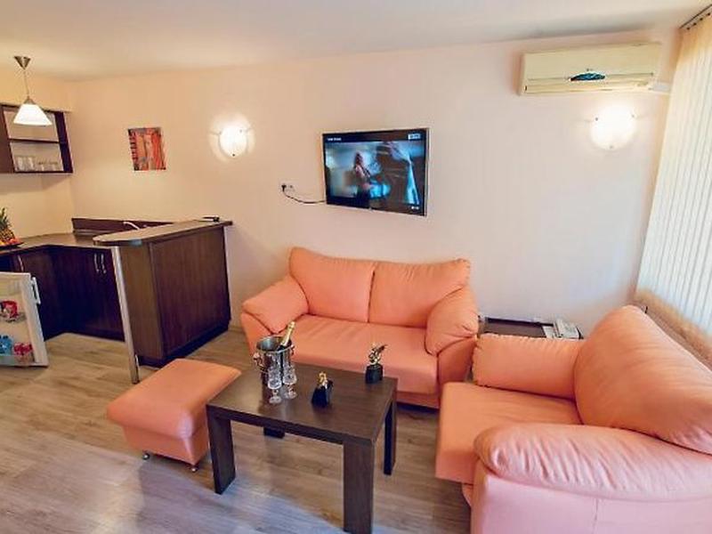 F8D7BFD3CA230F8DC5B051FA04912F68