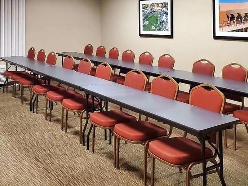 0AD8EA157AF9A26B87B5C6192B2DC924