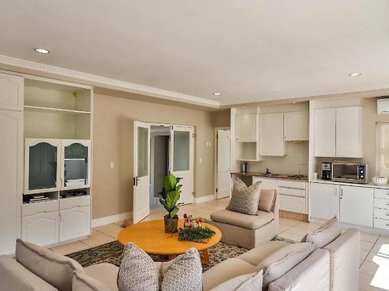 1A807D21B55F1FD5DFA6F6C10D340075