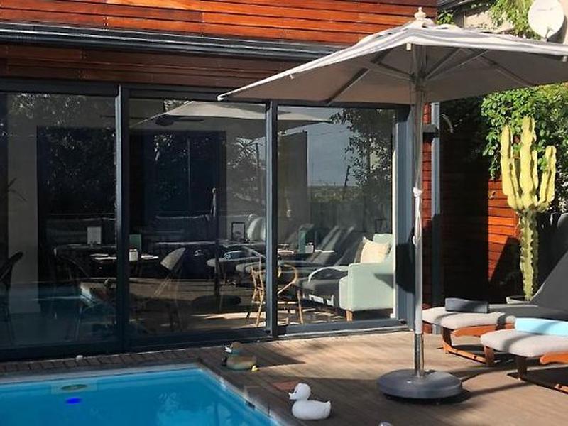 FB0CE1A057C6C30D28F381238682249B