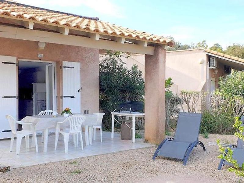 A872F0E00B45689051F5CA9A935D40F9