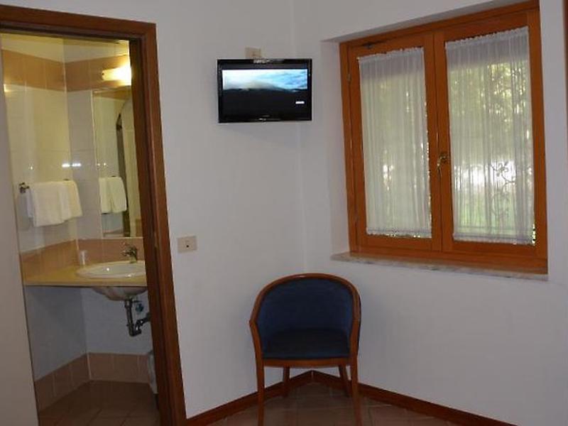 1214F2D5804C0DFE702AAF8180808C43