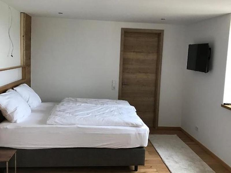 45A436D91FB84803FAC0CADA946910D6