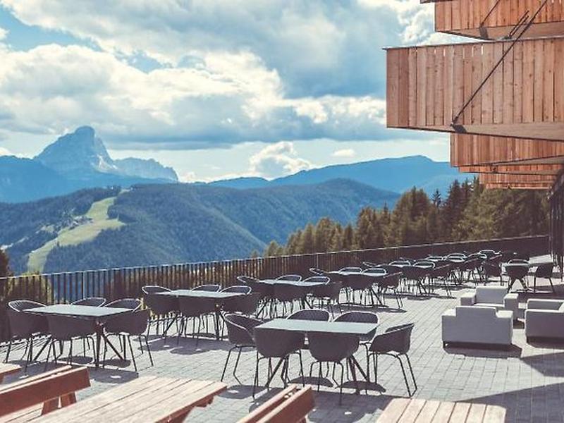 C3AFFB5811412C8B4EE0030626381F32