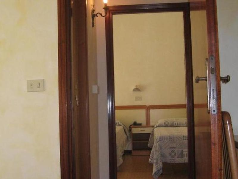 316741CA1DD7B9BBD4B29806EE3ABBE0