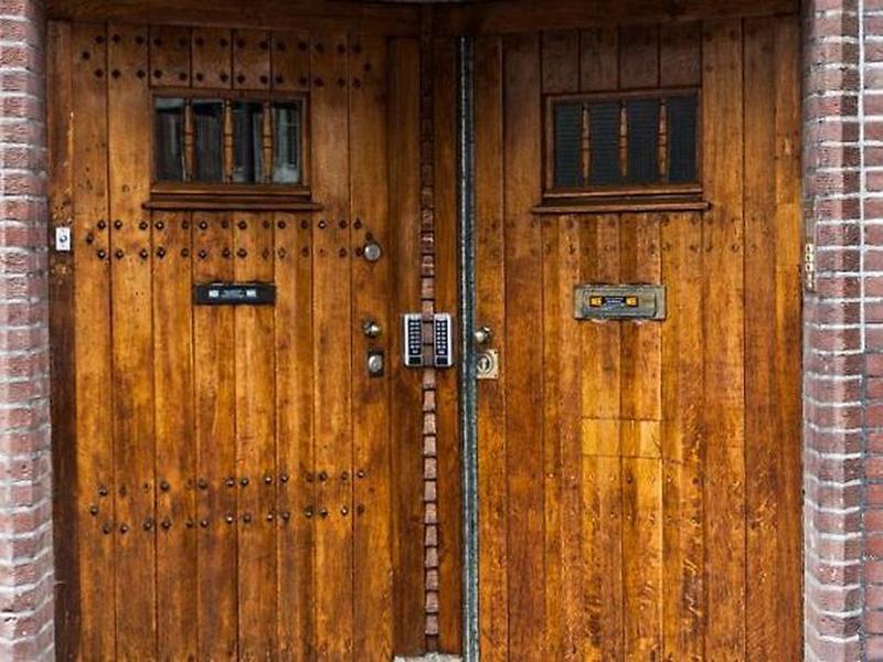 21641FBD3E229E906E30B2F78201AF6C