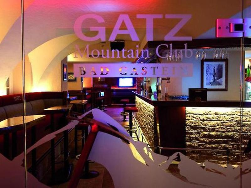 649E458C59220D77FCED4DC454BAFB57