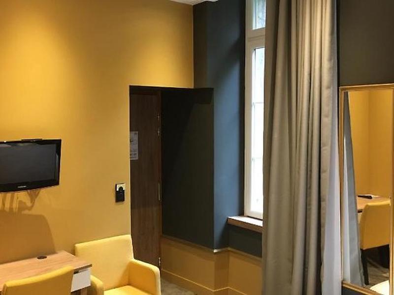 4C09A2365E97CAD0CCFF883241312722