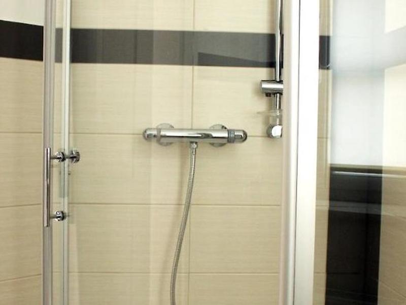 15821C3359BAEB1EA2608B3D22B594A2