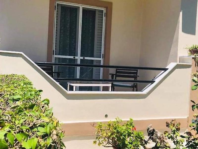 F2D3555F55C3F7532B35EA39A8800E67