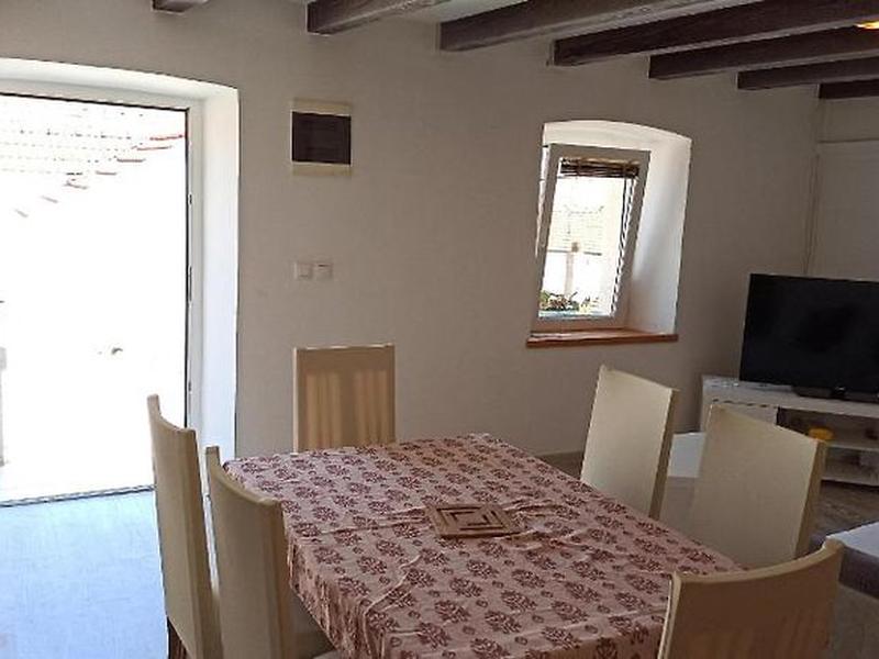 5500E04D4E1DC20D6EF815BD6C037584