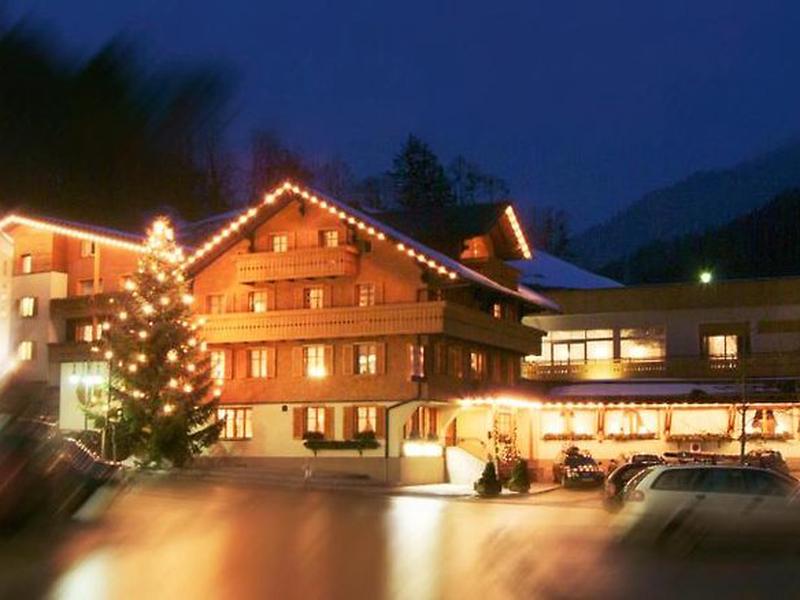 64EC31B683A38059929B21F4B4ABEA3F