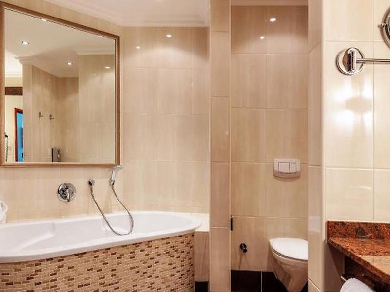 20023AAAECA4832A3BF7566BDC5C2685