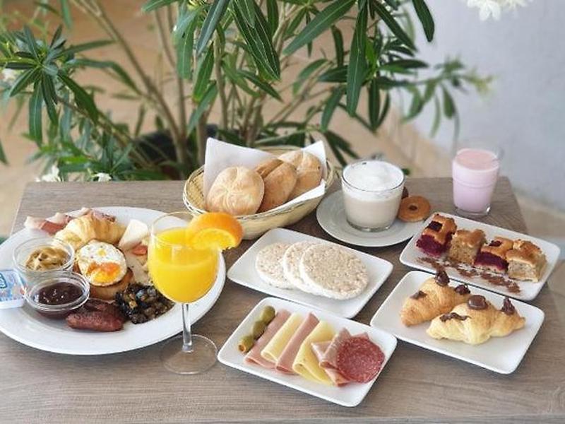 550712F7DFF3D12472E8E6095A0CCFB4