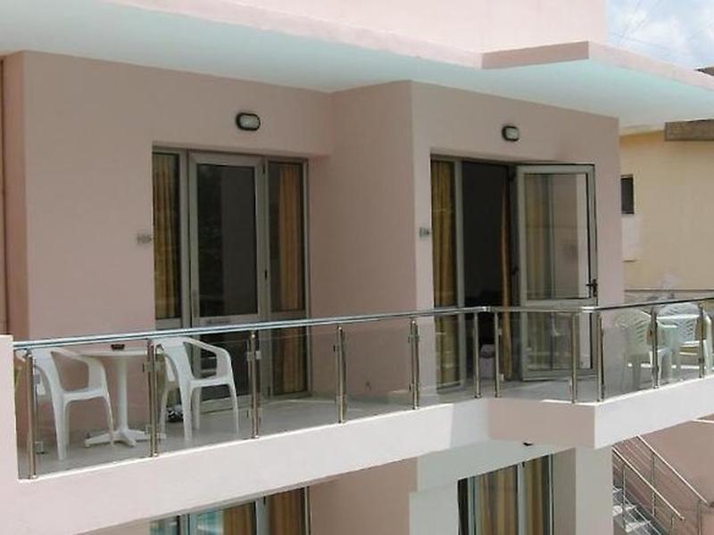 933A8F2124247889633EB767237D12D9