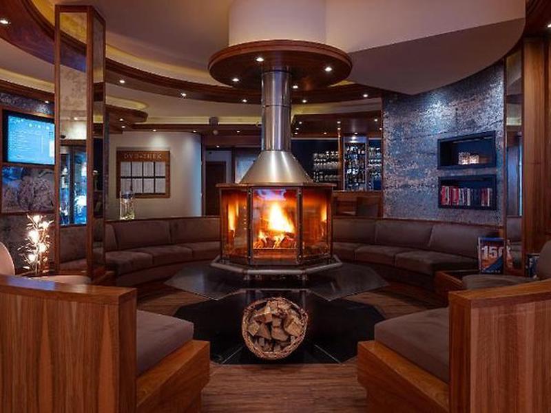 4243D8884A394C0EE74646C7A0A4C4D3