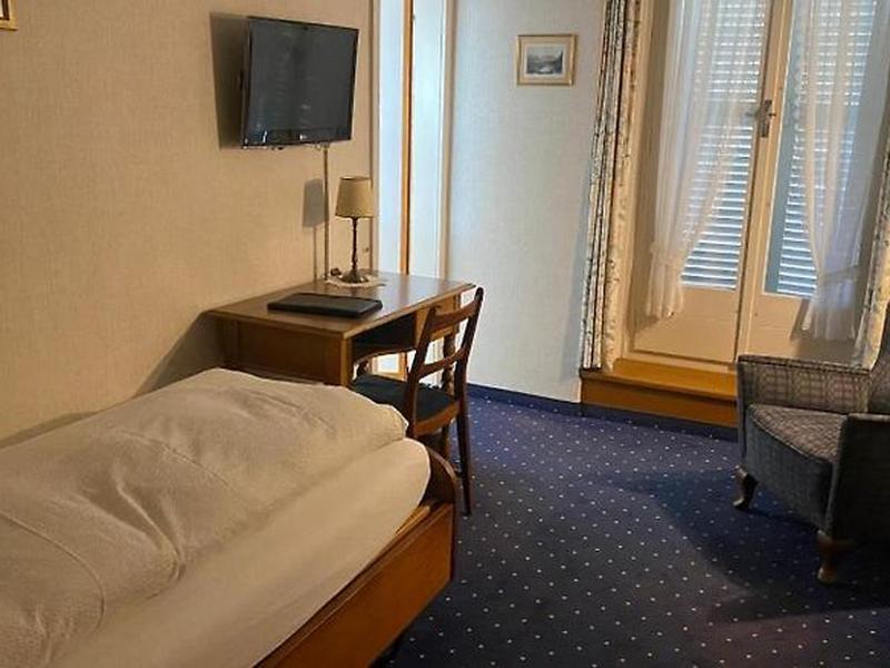 1953628BB76CD03CF2F9BB4F522FB813