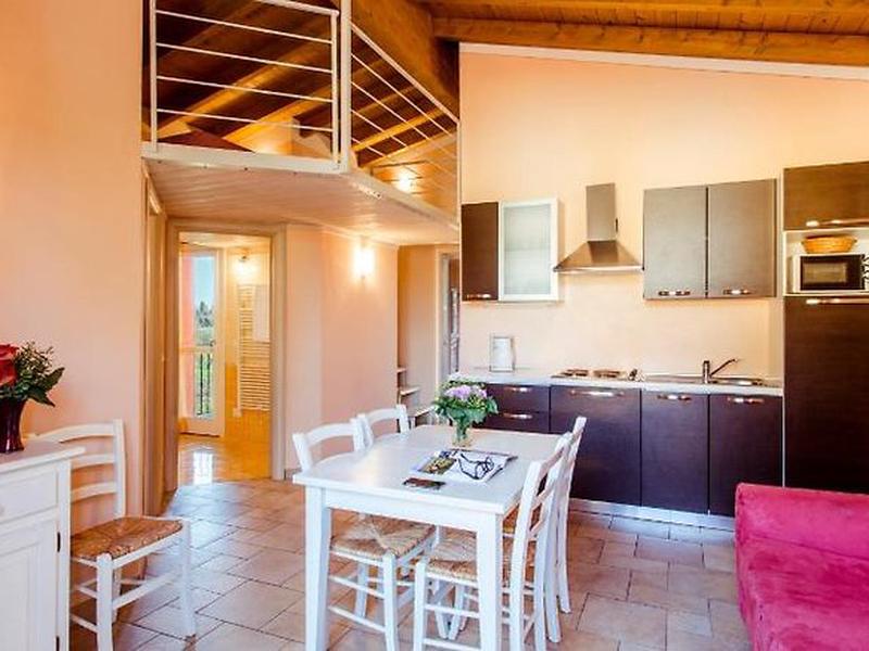 51A1C7BA9716F33510E1ED80785993E2